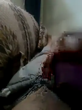 areee214 online show from April 15, 9:20 am