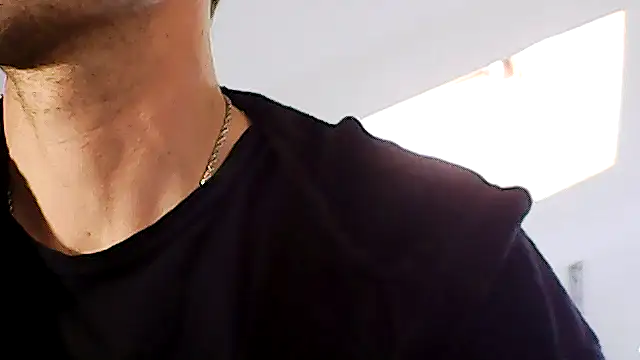 SUPERBOY20CM online show from March 2, 10:33 am