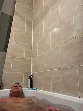 whaturwanting online show from March 4, 5:58 am