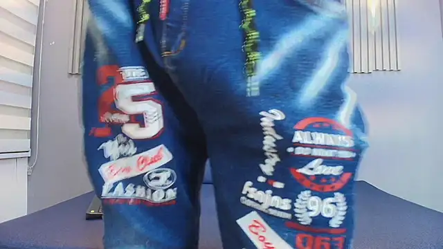 HENRY GREEN2 online show from March 11, 9:55 pm