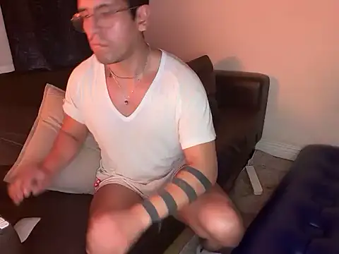 kinkygamerdavid online show from March 9, 7:41 pm