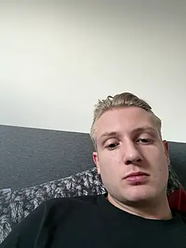 dirtyBent online show from April 15, 4:51 pm