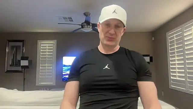 Naughty Ken Barbie-69 online show from March 24, 7:29 pm