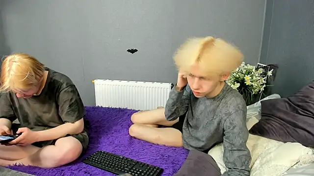 Mark Brain online show from April 1, 1:41 pm