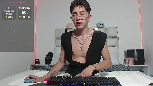 tiam muller fenix online show from April 11, 1:02 am