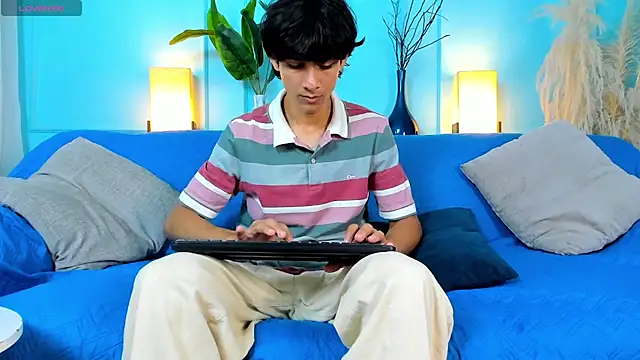 Cheys Mast online show from March 21, 3:16 pm