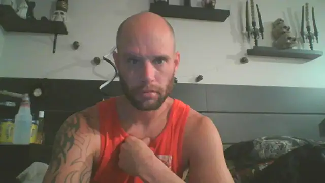 CaptCraker online show from April 10, 6:20 am