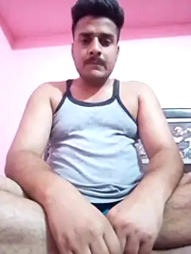 Decentlover67 online show from May 15, 3:53 pm