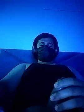 Small dick 069 online show from March 21, 11:20 pm