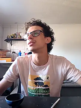 sorriso0800 online show from March 27, 8:10 pm