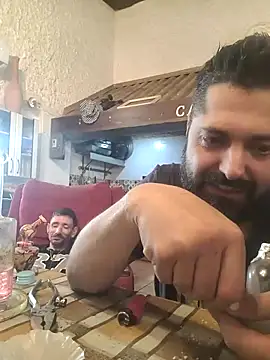 Muchos cogios online show from March 23, 5:02 am