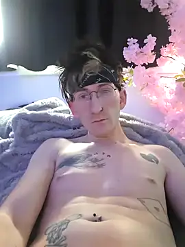 dungeonbrendann online show from March 23, 11:10 pm