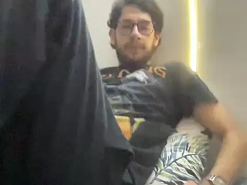 HornyPizzaBoyX online show from April 12, 3:53 am