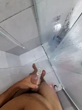 Anonimo-misterioso online show from April 1, 12:01 am