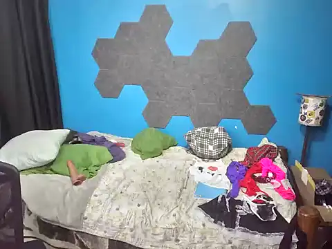 MachoPutito online show from September 21, 4:45 am