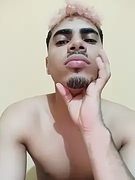 LucaColmal online show from July 5, 2:59 am