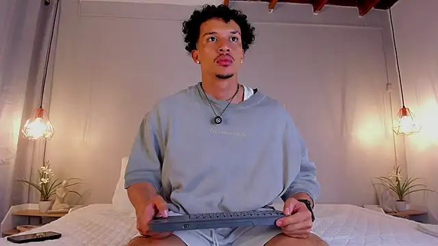dominik drake online show from June 6, 1:06 pm