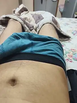 81strangerlife online show from June 7, 8:49 pm