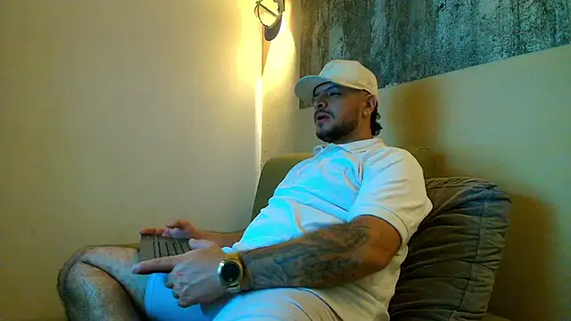 TROY KIRK online show from April 7, 6:46 am