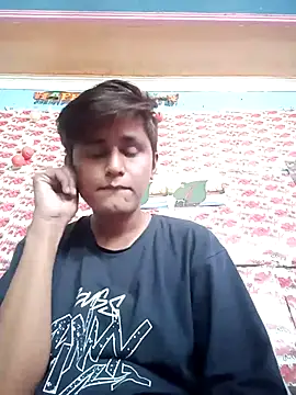 twink vers256 online show from April 2, 9:39 am