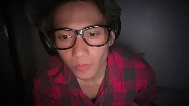 i102056 online show from April 5, 1:18 pm