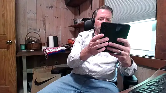 JJ CONN78 online show from May 21, 2:32 pm
