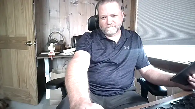 JJ CONN78 online show from April 29, 5:30 pm