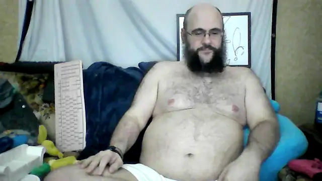 BriTheTopBear online show from May 11, 2:57 am