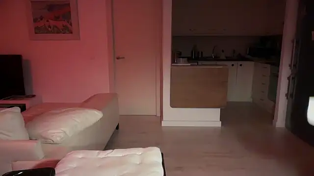 lucasdeexxx online show from April 15, 12:32 am