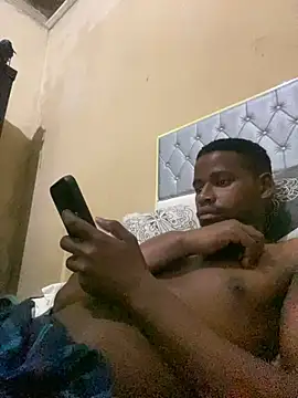 BadGay625 online show from April 10, 8:27 pm