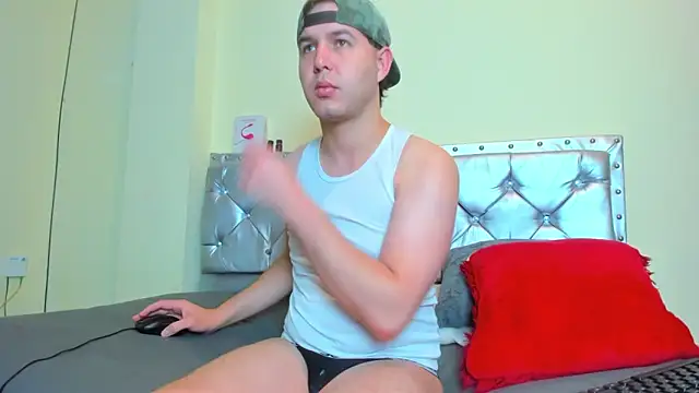matthew gill online show from May 1, 12:08 pm
