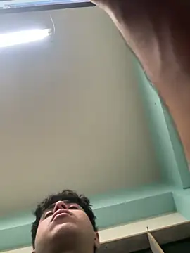 tobiasxhot online show from April 11, 5:36 am