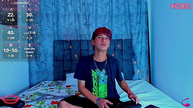 IhanKing online show from July 15, 7:53 pm