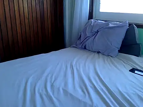 D0RAD0 online show from April 13, 6:30 pm