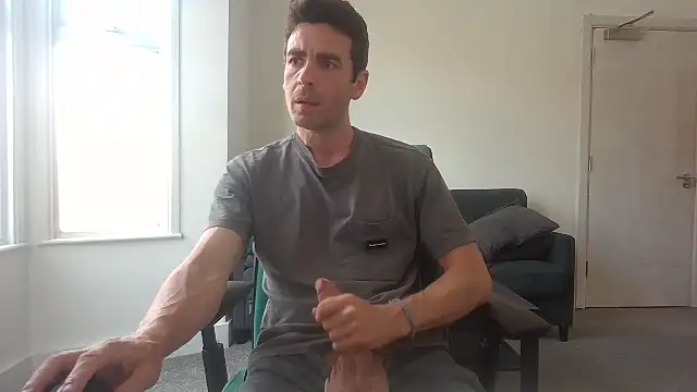 frenchbdmaninlondon online show from June 30, 1:34 pm