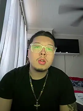 luv chino online show from April 27, 5:41 pm