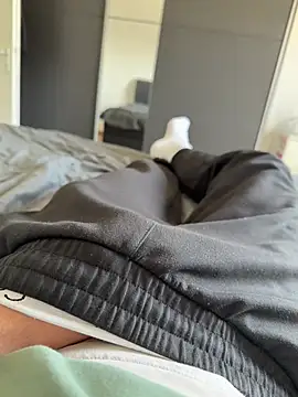 kuki513 online show from April 23, 12:51 pm