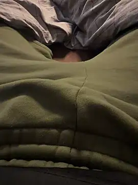 NewWhiteGuy online show from April 23, 11:15 am