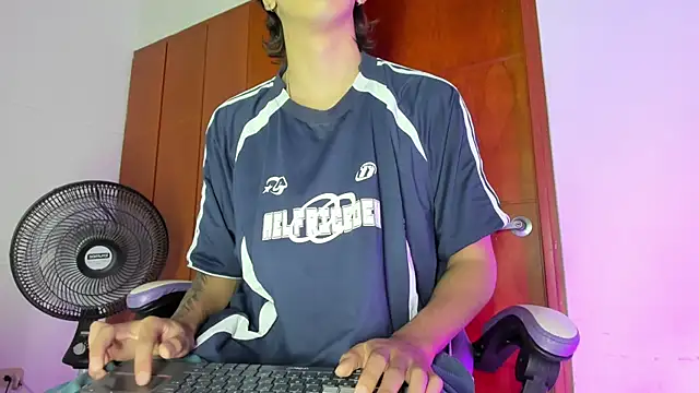 suguru getto online show from June 28, 3:12 am