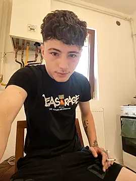 denysio89 online show from May 28, 8:56 am