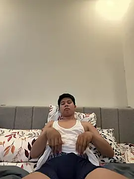 yumfucker 1998 online show from June 24, 7:44 am