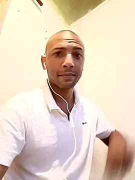 Camodick online show from February 16, 7:27 pm