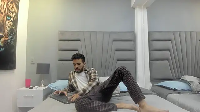 jackie balfour online show from May 26, 10:22 am