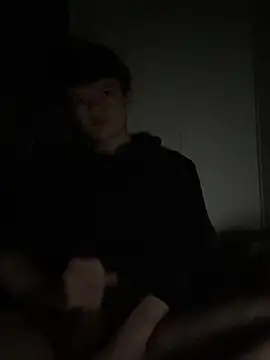 skejsjufduj online show from May 25, 7:14 am