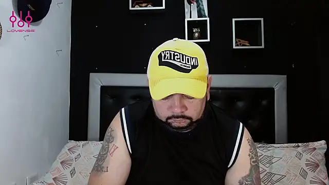 perverseveteranmanxxx online show from February 22, 1:34 pm
