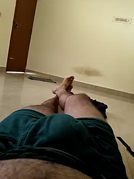 1Horny Boy1 online show from June 11, 4:43 am