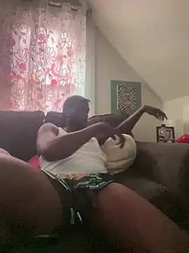 Biglongthickman69 online show from June 16, 9:28 pm