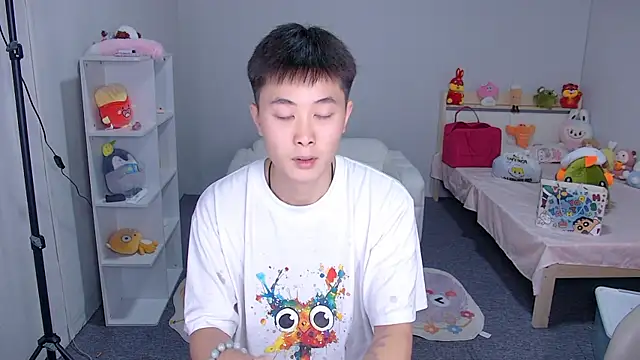 Chinese-Sweety online show from July 3, 11:05 am