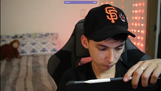 archi love online show from April 11, 1:13 am