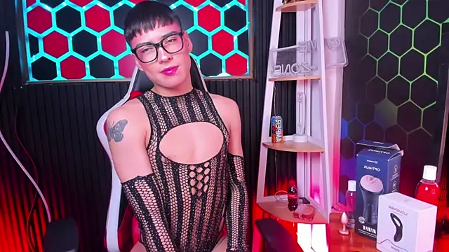 Connor Kings online show from July 15, 8:15 pm